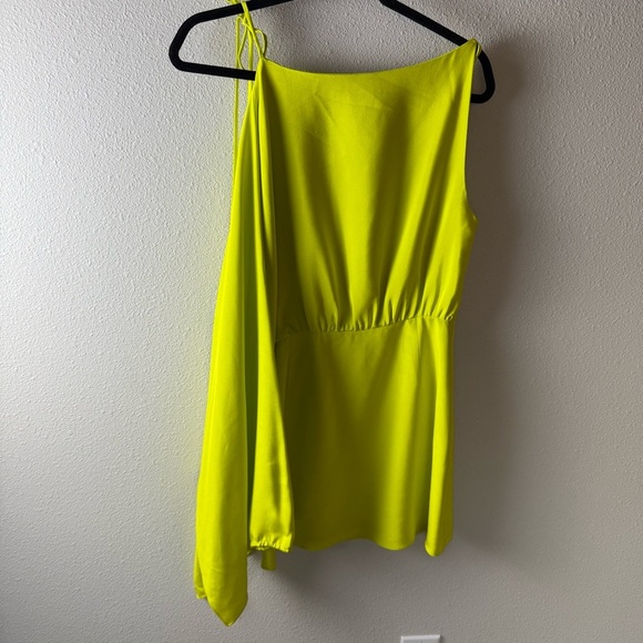 Alexis Wesley Dress Chartreuse Green One-Shoulder Long-Sleeve Mini A-Line XS - Picture 12 of 16